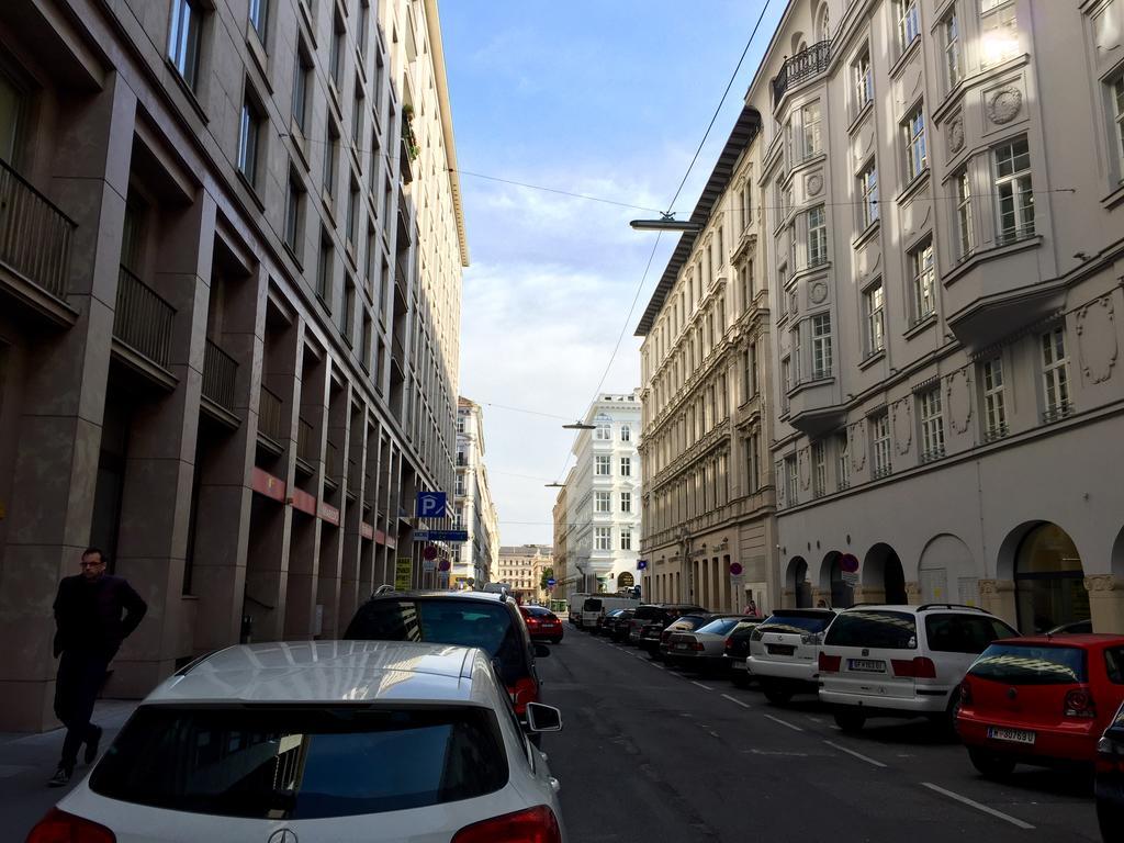 Heart Of Vienna "Opera House" Studio Viena Exterior foto